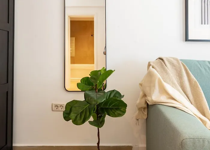 Apartament 925 *