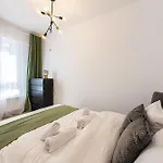 925 Apartman *